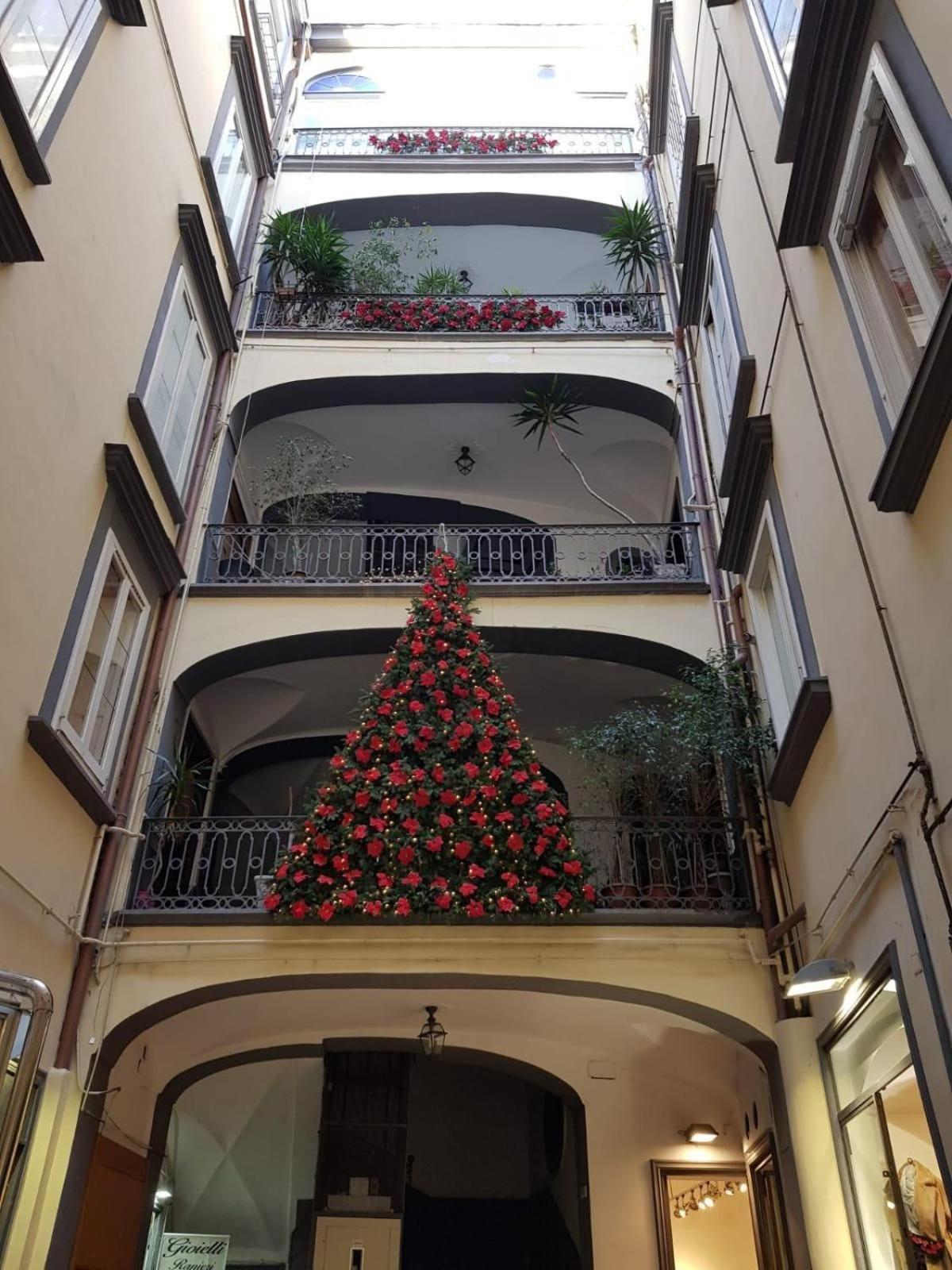 Dimora Chiaia 209 Hotel Napoli Bagian luar foto